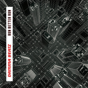 小男孩和妈妈操逼
